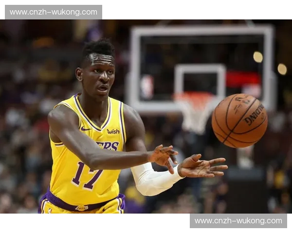 交易截止日奇才引进戴维斯 赢在未来还是继续沉沦待观察